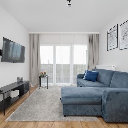 Klasyczny Apartament Z Balkonem We Wroclawiu By Noclegi Renters Exteriör bild
