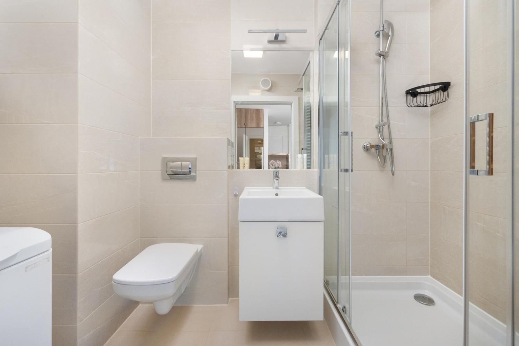 Klasyczny Apartament Z Balkonem We Wroclawiu By Noclegi Renters Exteriör bild
