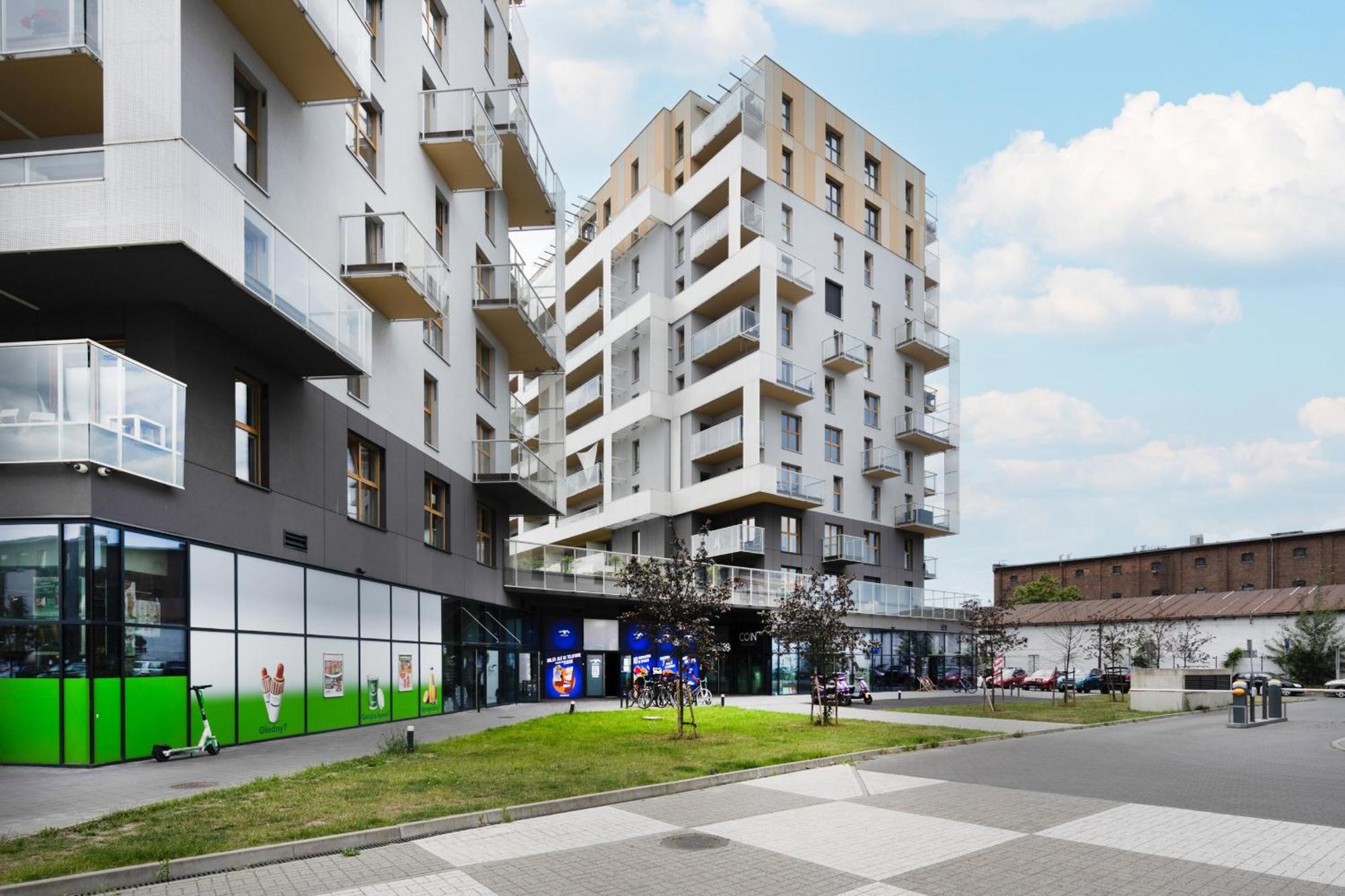 Klasyczny Apartament Z Balkonem We Wroclawiu By Noclegi Renters Exteriör bild