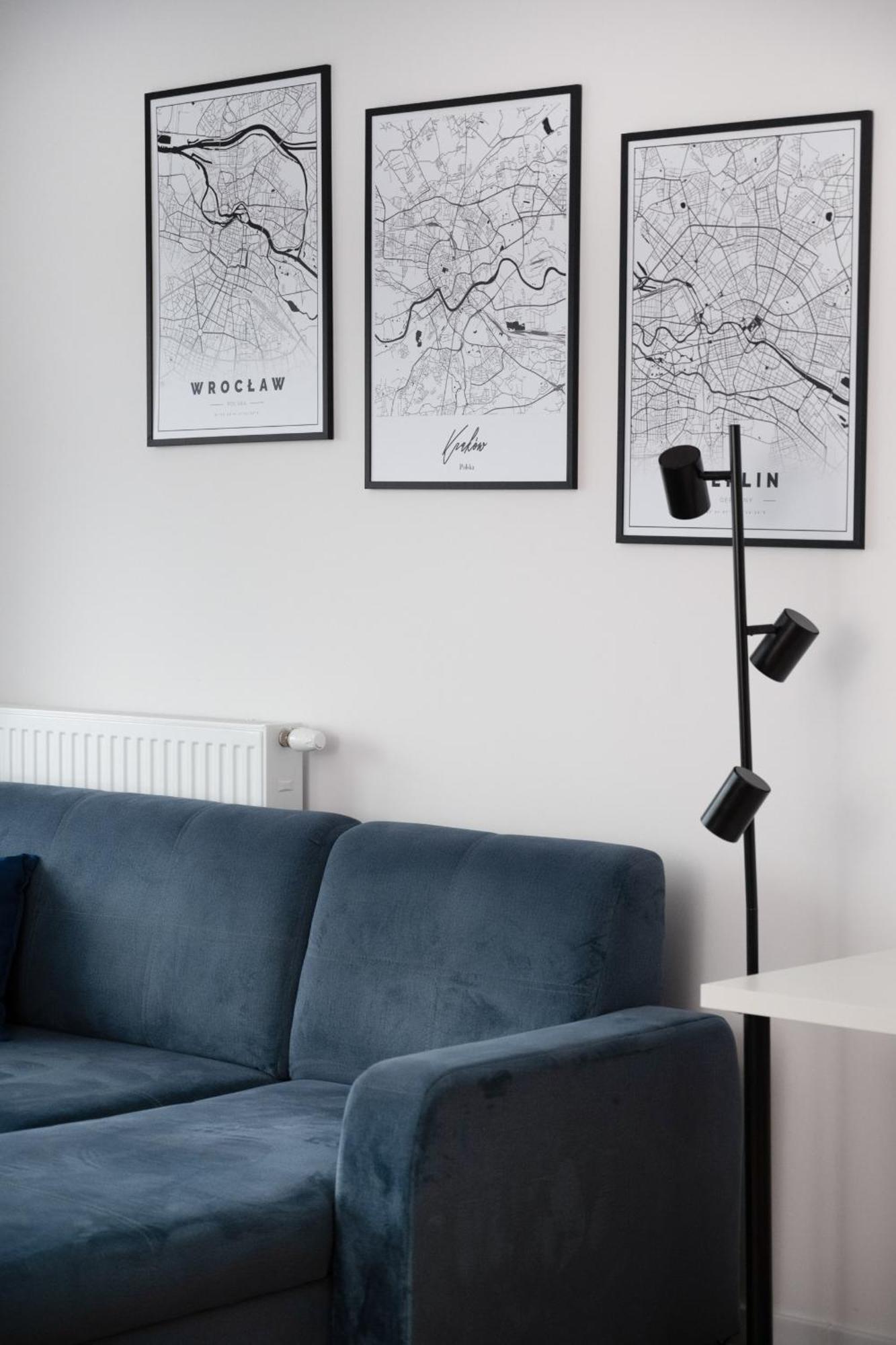 Klasyczny Apartament Z Balkonem We Wroclawiu By Noclegi Renters Exteriör bild
