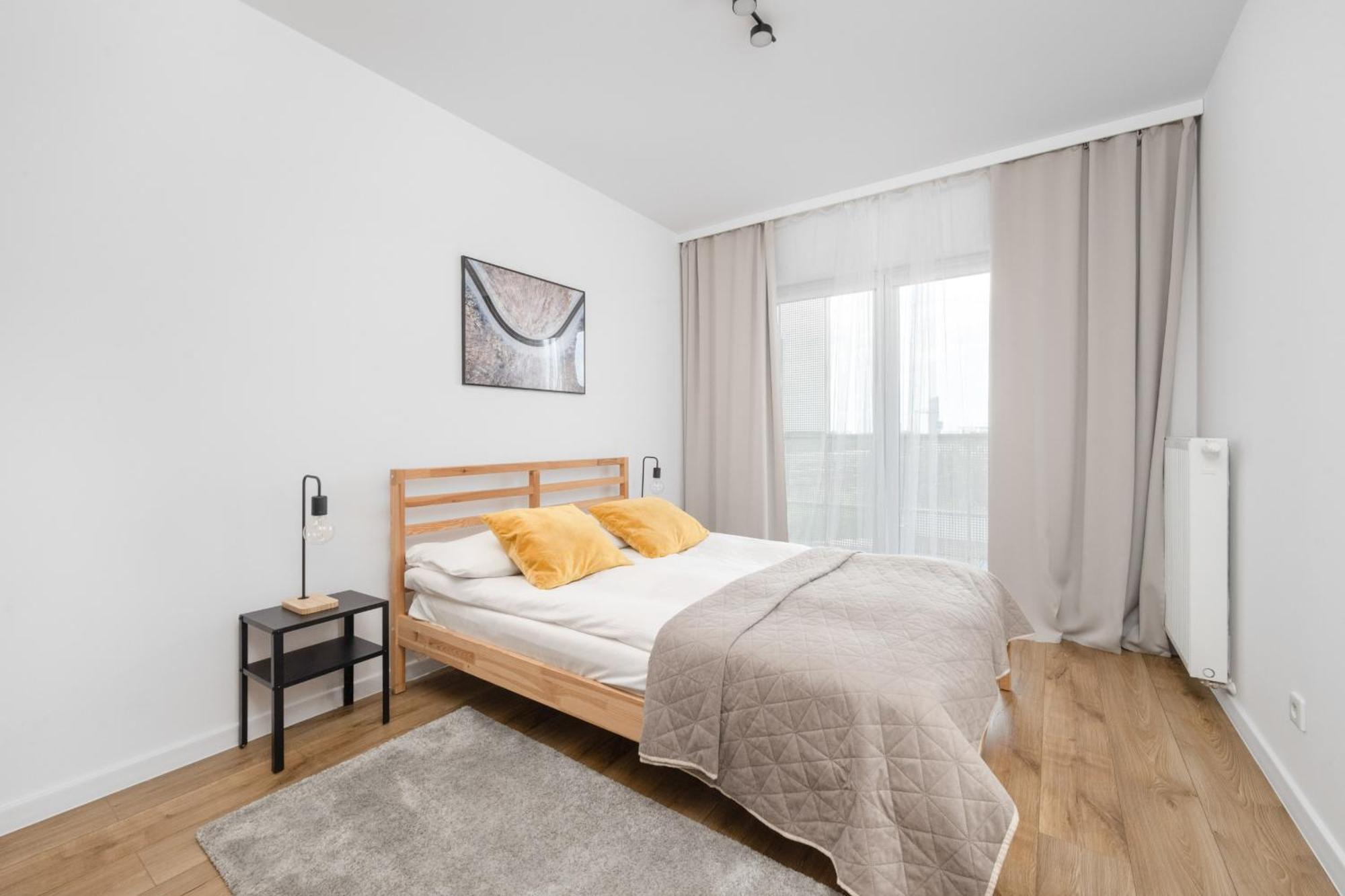 Klasyczny Apartament Z Balkonem We Wroclawiu By Noclegi Renters Exteriör bild