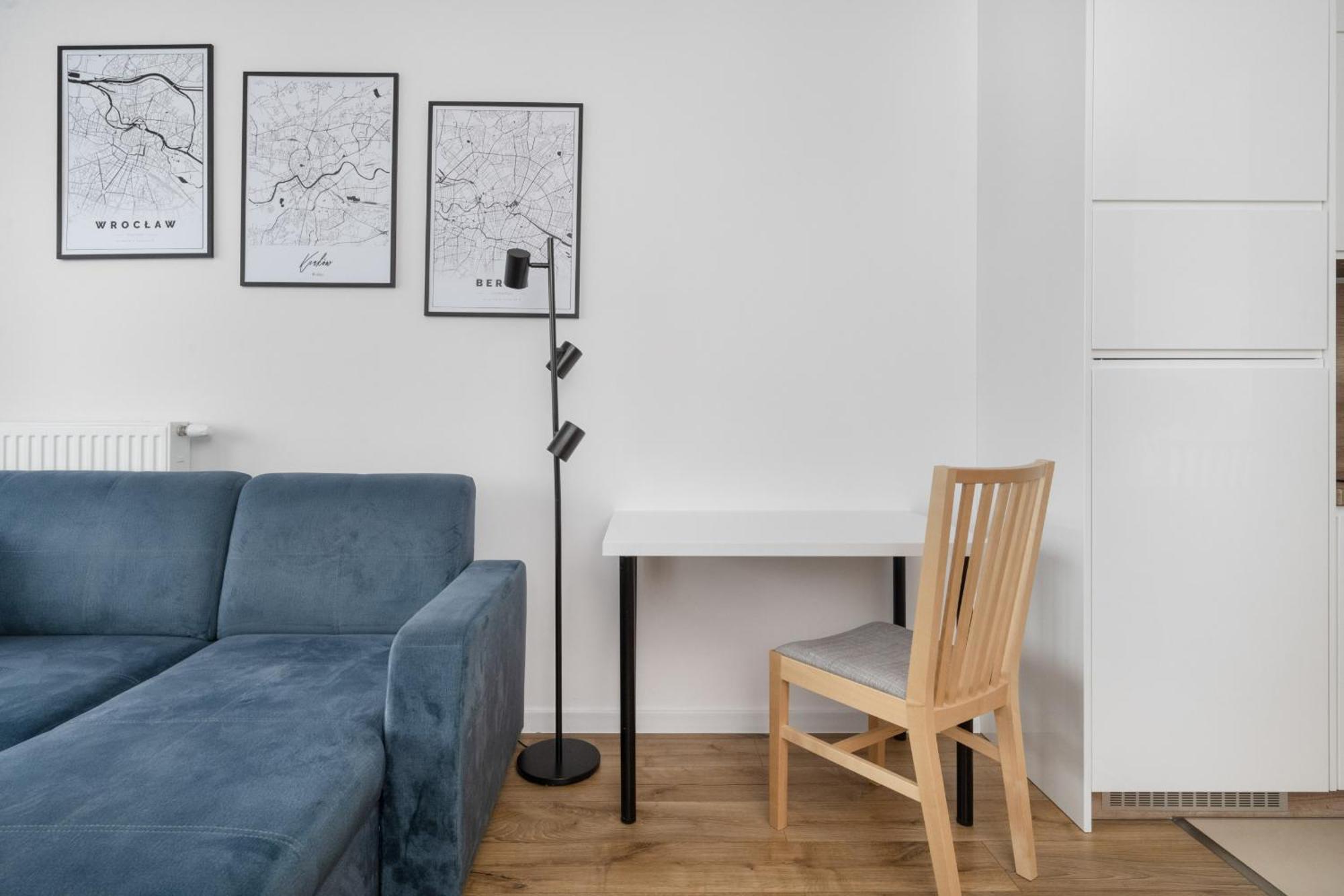 Klasyczny Apartament Z Balkonem We Wroclawiu By Noclegi Renters Exteriör bild
